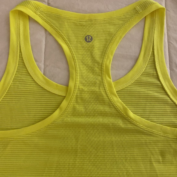 Lululemon Tank Top Size 6⚡️ - Picture 3 of 5